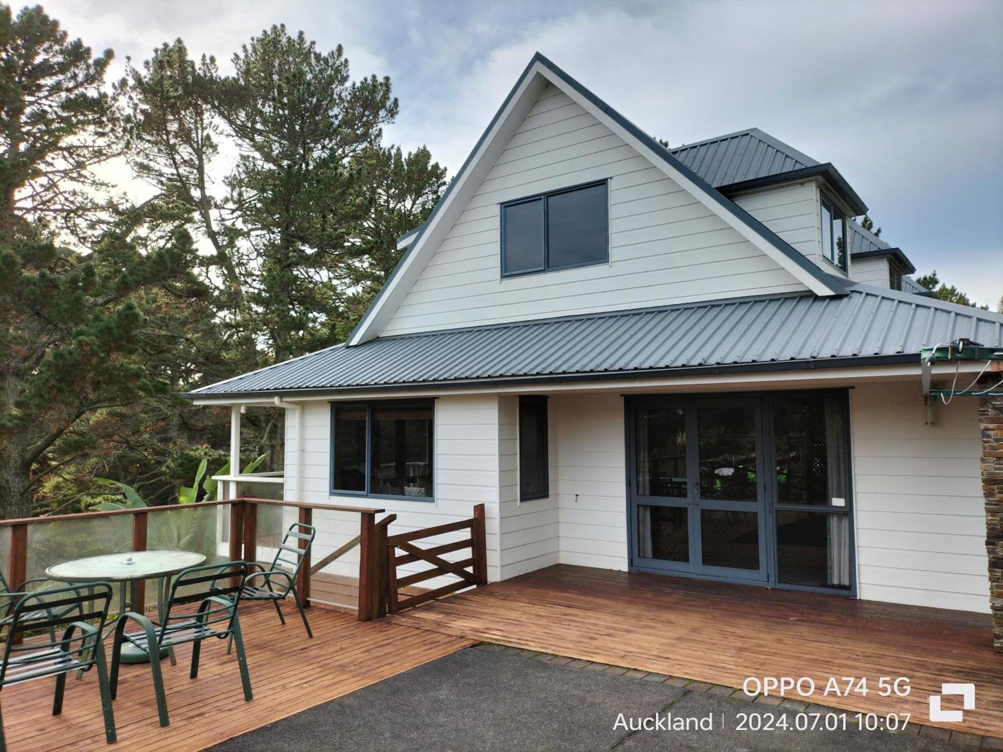 别墅中的一间客房 Auckland Exterior photo